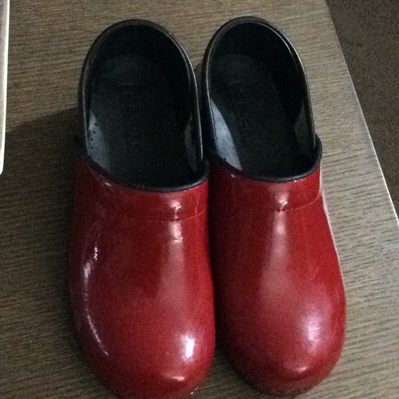 COPY - Bjork Red Women Clogs - Picture 1 of 8